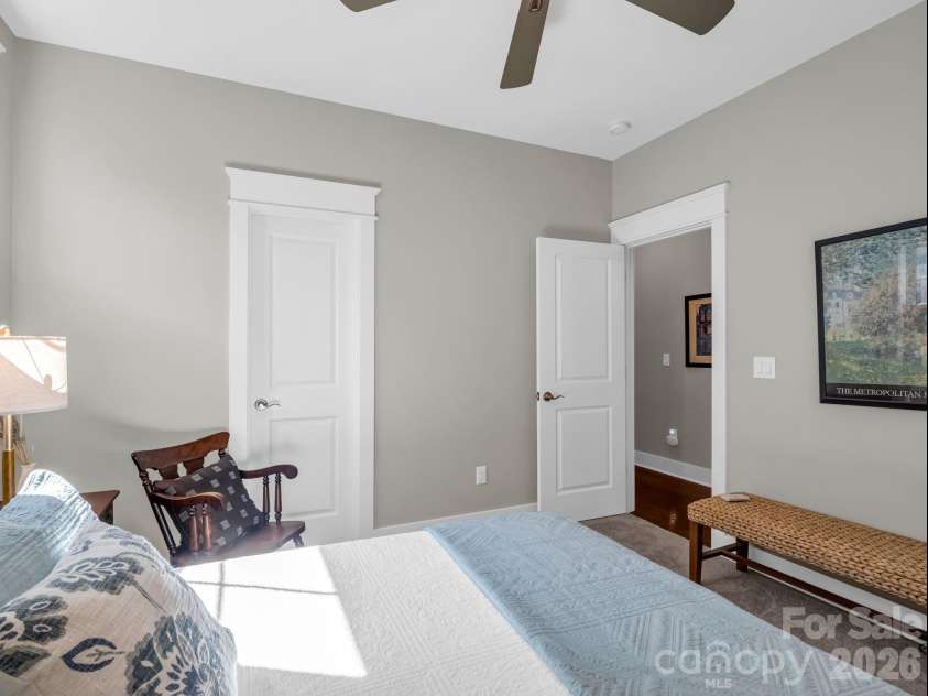 564 Sweet Birch Park Lane, Black Mountain, NC 28711.  MLS# CAR4380422, YatesRealty ID 26283. 