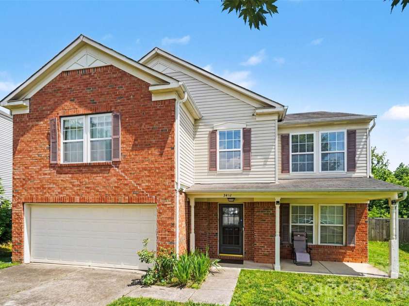 3412 Aldwych Way, Charlotte, NC 28216.  MLS# CAR4387238, YatesRealty ID 26284. 