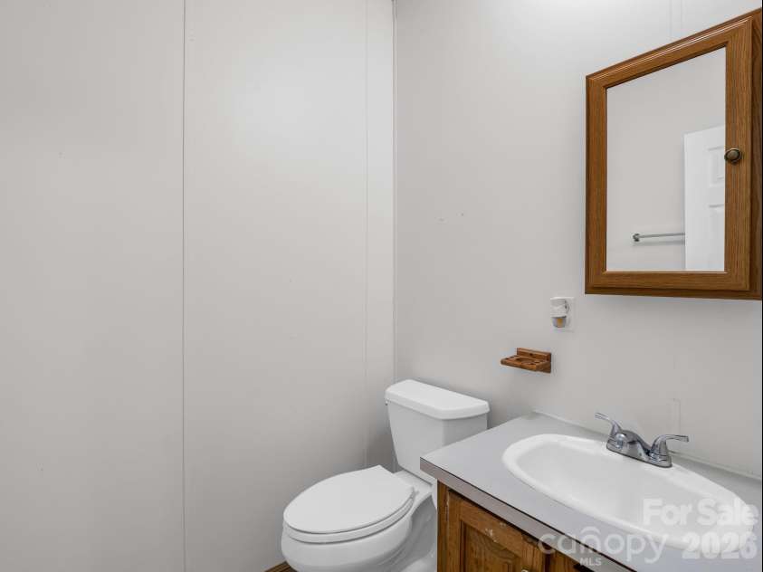 213 Old State Ten Road, Black Mountain, NC 28711.  MLS# CAR4375509, YatesRealty ID 26285. 