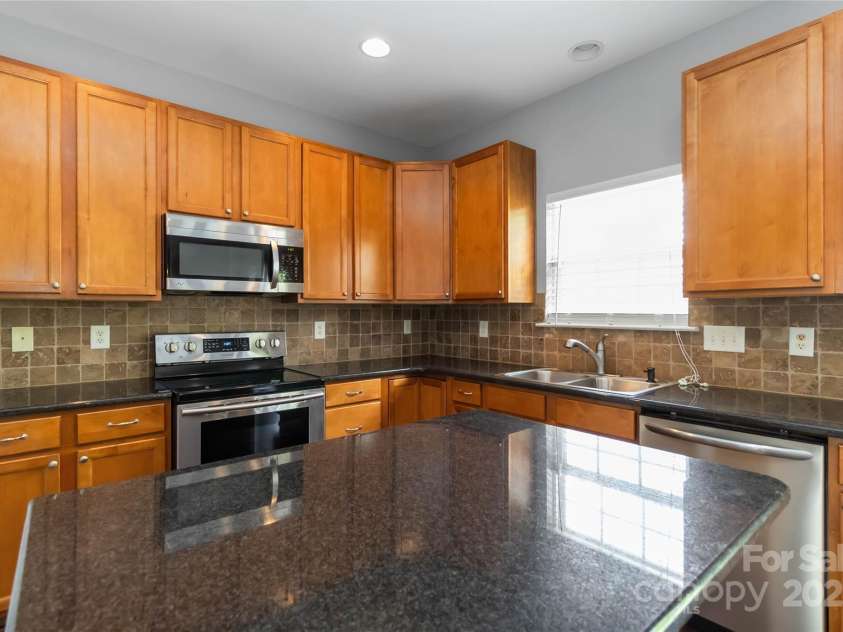 5248 Ellie Court, Concord, NC 28025.  MLS# CAR4281338, YatesRealty ID 26288. 