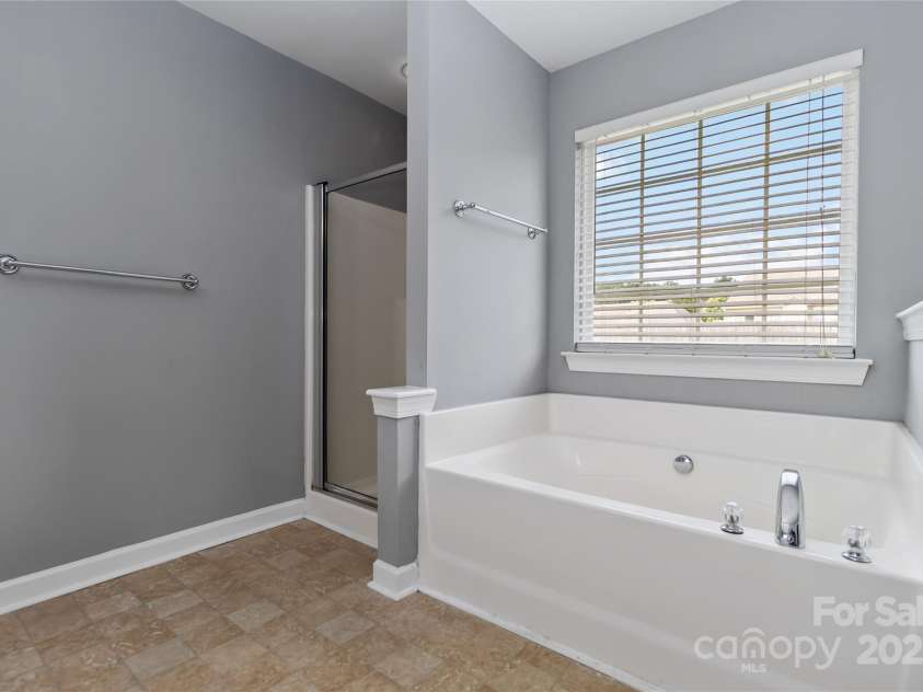 5248 Ellie Court, Concord, NC 28025.  MLS# CAR4281338, YatesRealty ID 26288. 