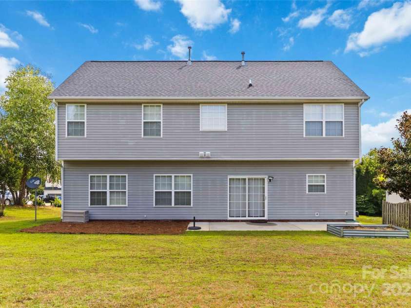 5248 Ellie Court, Concord, NC 28025.  MLS# CAR4281338, YatesRealty ID 26288. 