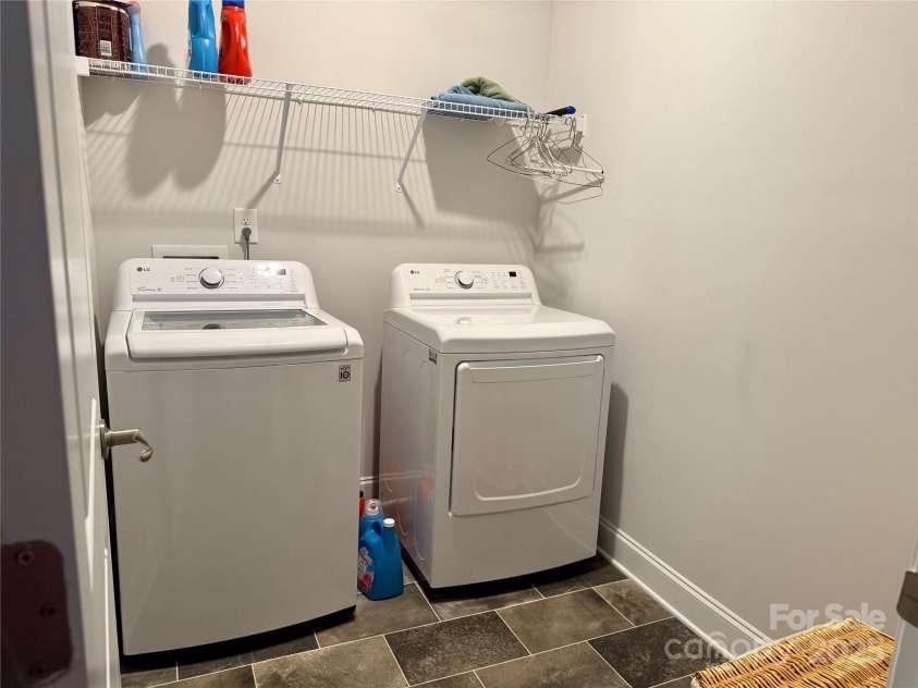 231 Glenwood Drive, Oakboro, NC 28129.  MLS# CAR4273130, YatesRealty ID 26289. Laundry room