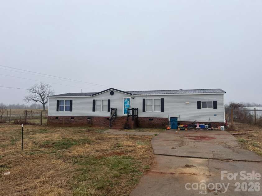 430 Silk And Tassel Row, Cleveland, NC 27013.  MLS# CAR4338400, YatesRealty ID 2629. 