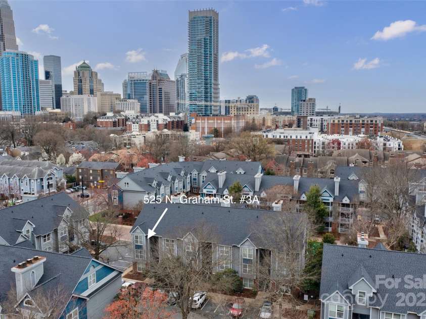 525 Graham Street, Charlotte, NC 28202.  MLS# CAR4321780, YatesRealty ID 2629. 