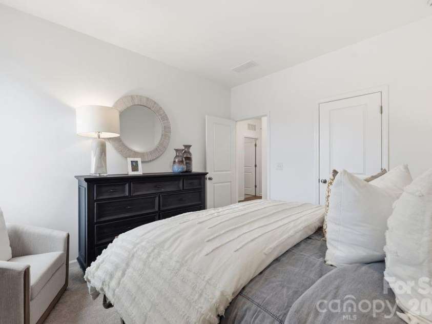 21221 Lake Run Drive, Charlotte, NC 28278.  MLS# CAR4387244, YatesRealty ID 26290. Representative Photo