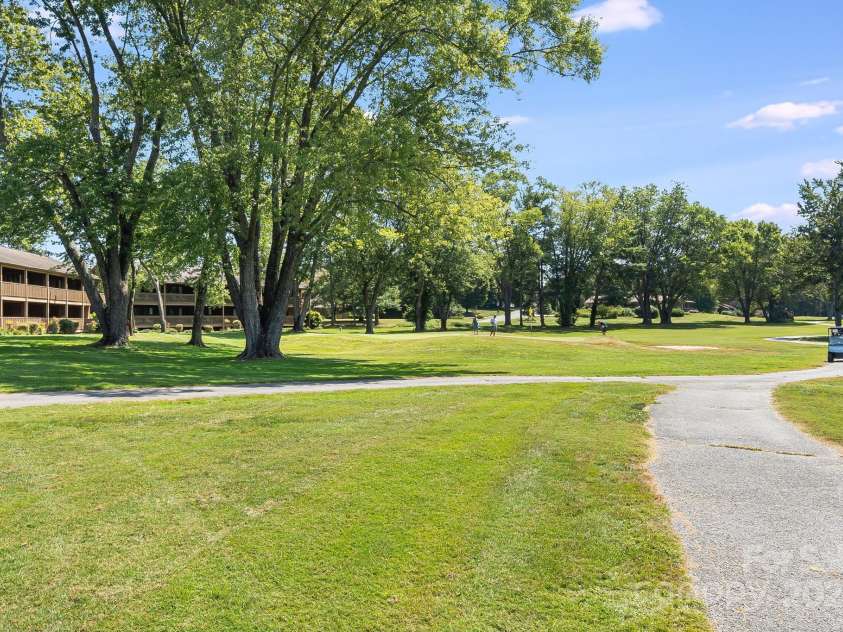 29 Loganwood Lane, Etowah, NC 28729.  MLS# CAR4276395, YatesRealty ID 26290. 