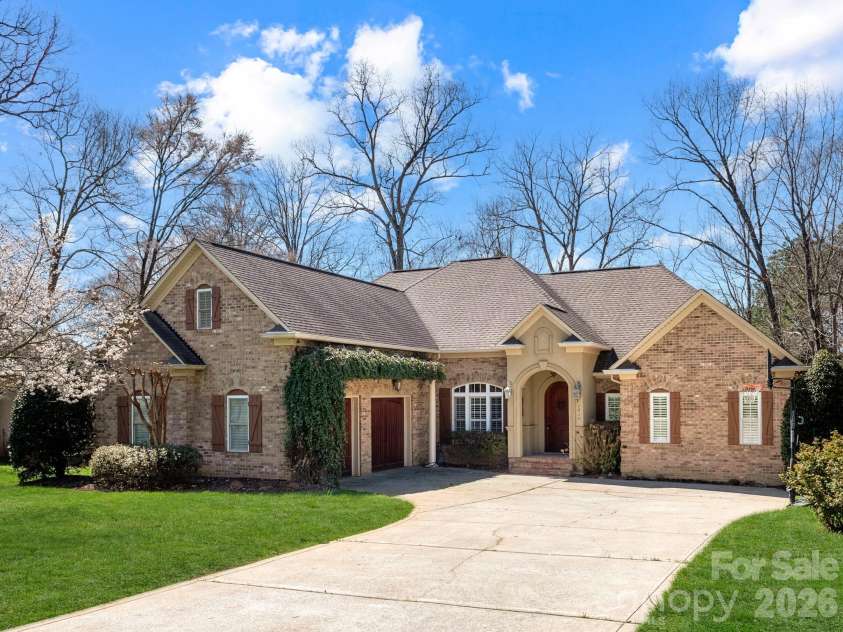 7919 Glen Abbey Circle, Stanley, NC 28164.  MLS# CAR4350956, YatesRealty ID 26292. 