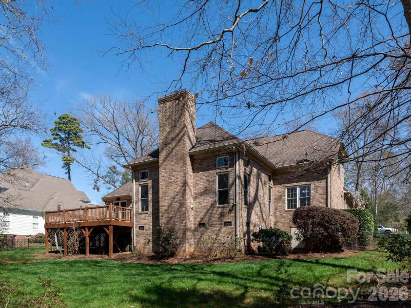 7919 Glen Abbey Circle, Stanley, NC 28164.  MLS# CAR4350956, YatesRealty ID 26292. 
