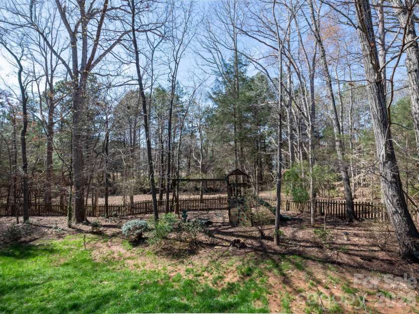 7919 Glen Abbey Circle, Stanley, NC 28164.  MLS# CAR4350956, YatesRealty ID 26292. 