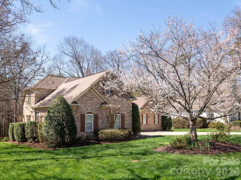 7919 Glen Abbey Circle, Stanley, NC 28164.  MLS# CAR4350956, YatesRealty ID 26292. 