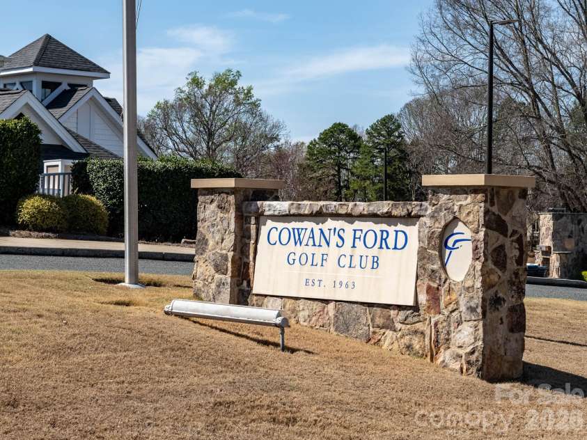 7919 Glen Abbey Circle, Stanley, NC 28164.  MLS# CAR4350956, YatesRealty ID 26292. 