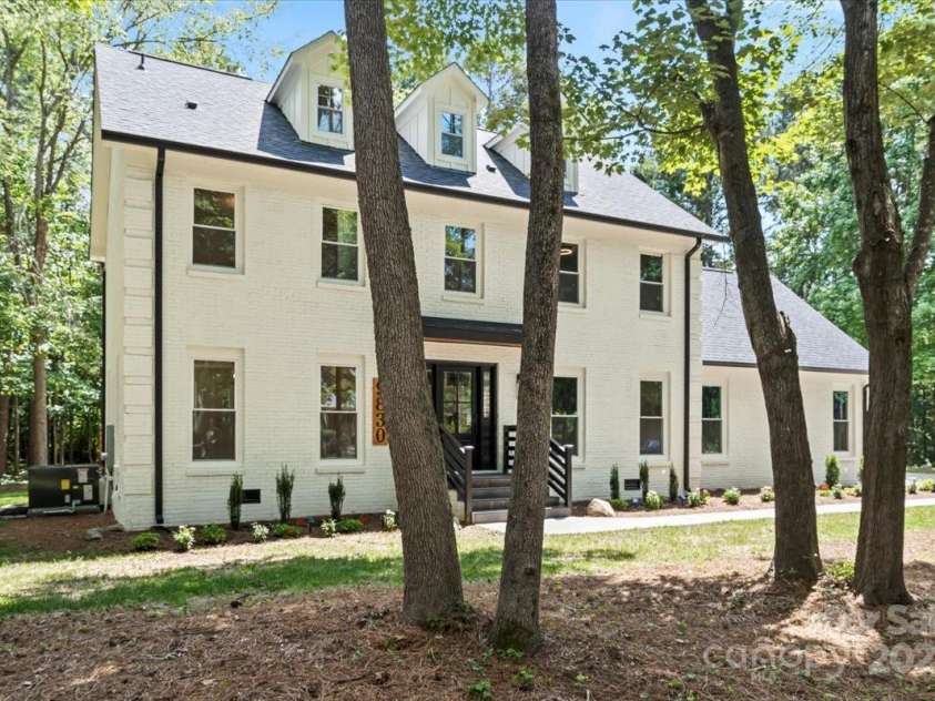 9830 Spring Harvest Drive, Mint Hill, NC 28227.  MLS# CAR4326082, YatesRealty ID 26292. 