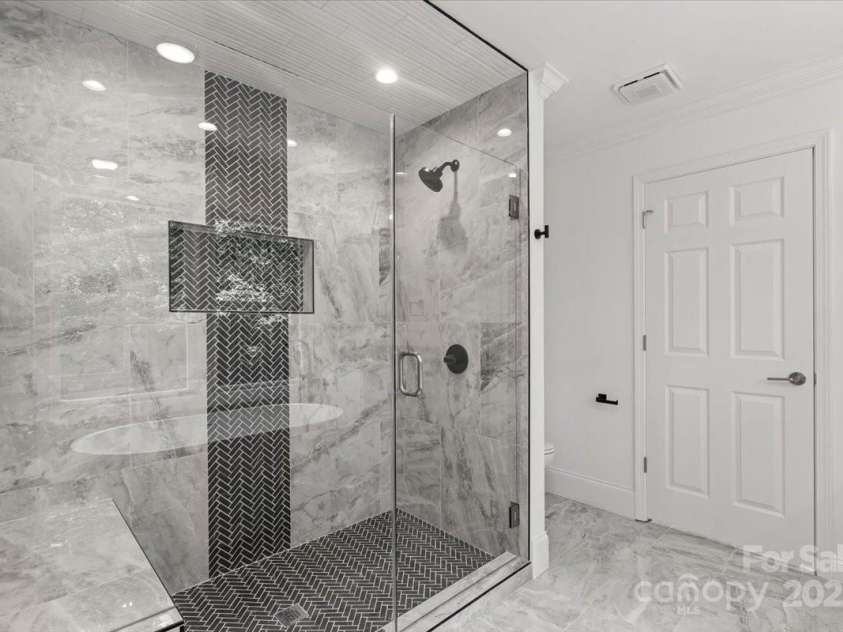 9830 Spring Harvest Drive, Mint Hill, NC 28227.  MLS# CAR4326082, YatesRealty ID 26292. Primary bathroom