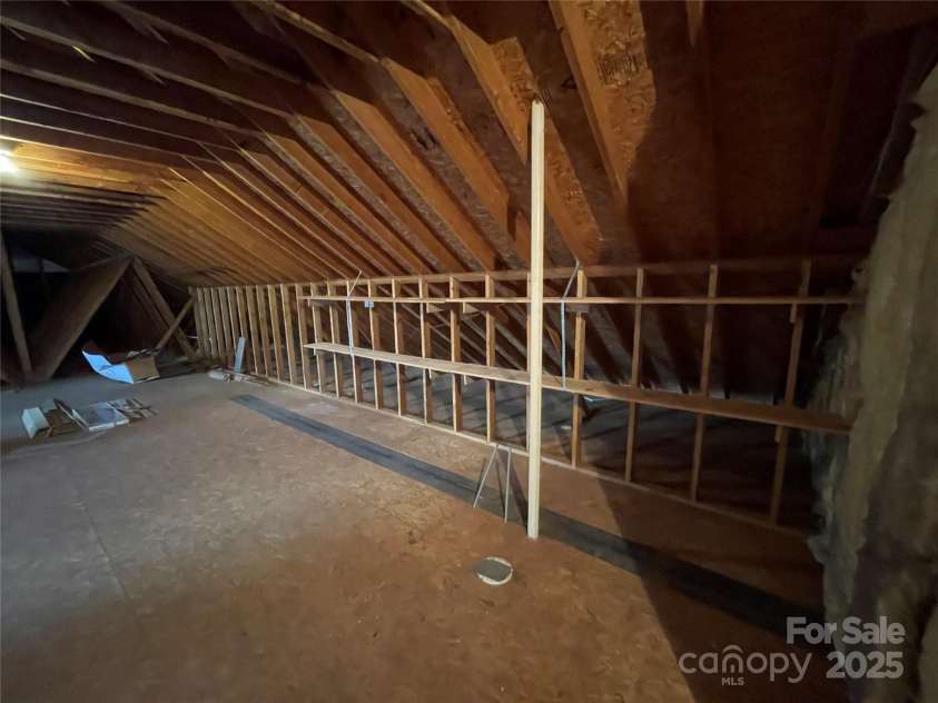 2515 Myra Lane, Lincolnton, NC 28092.  MLS# CAR4274497, YatesRealty ID 26293. 