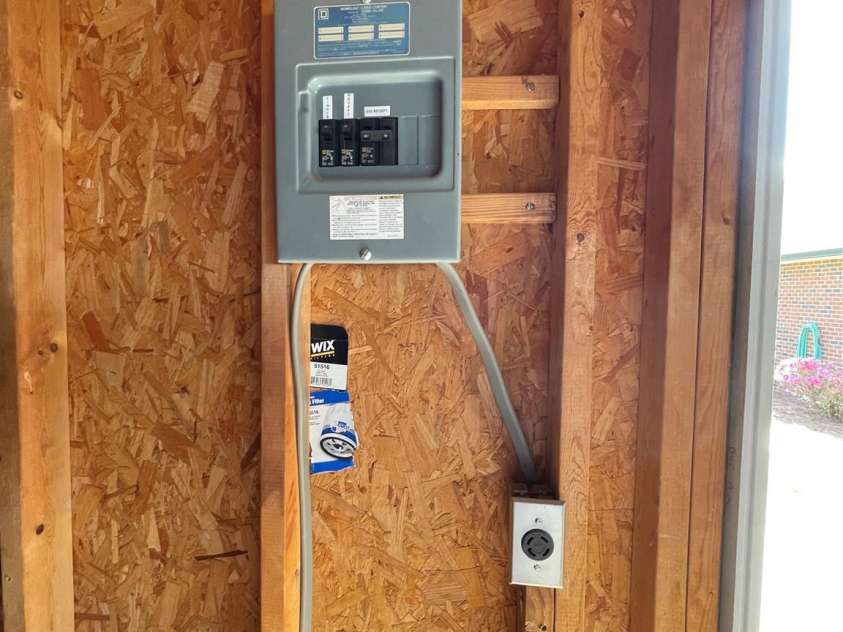 2515 Myra Lane, Lincolnton, NC 28092.  MLS# CAR4274497, YatesRealty ID 26293. 