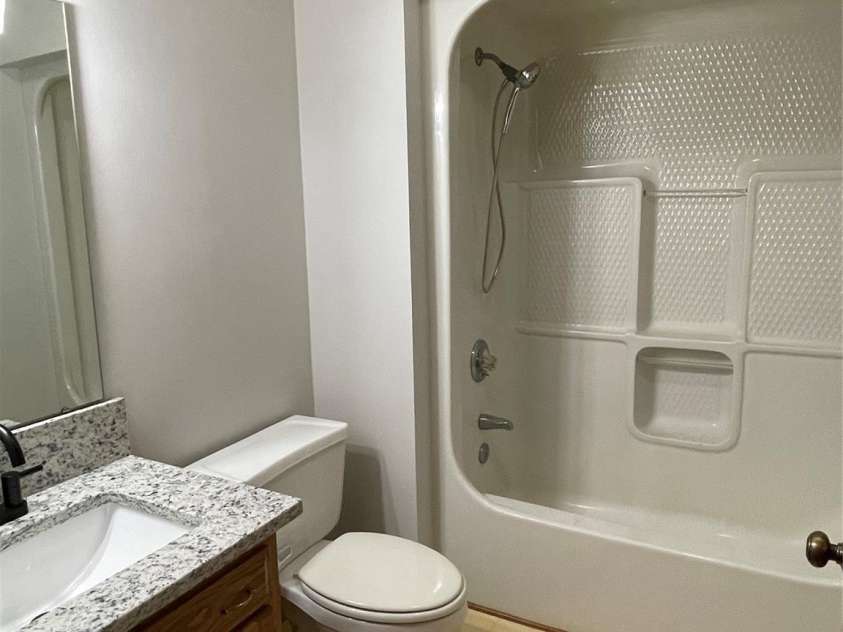 2515 Myra Lane, Lincolnton, NC 28092.  MLS# CAR4274497, YatesRealty ID 26293. 