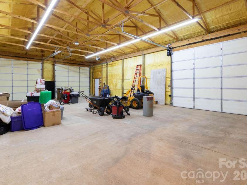 18 Hoye Lane, Candler, NC 28715.  MLS# CAR4345280, YatesRealty ID 26294. Garage