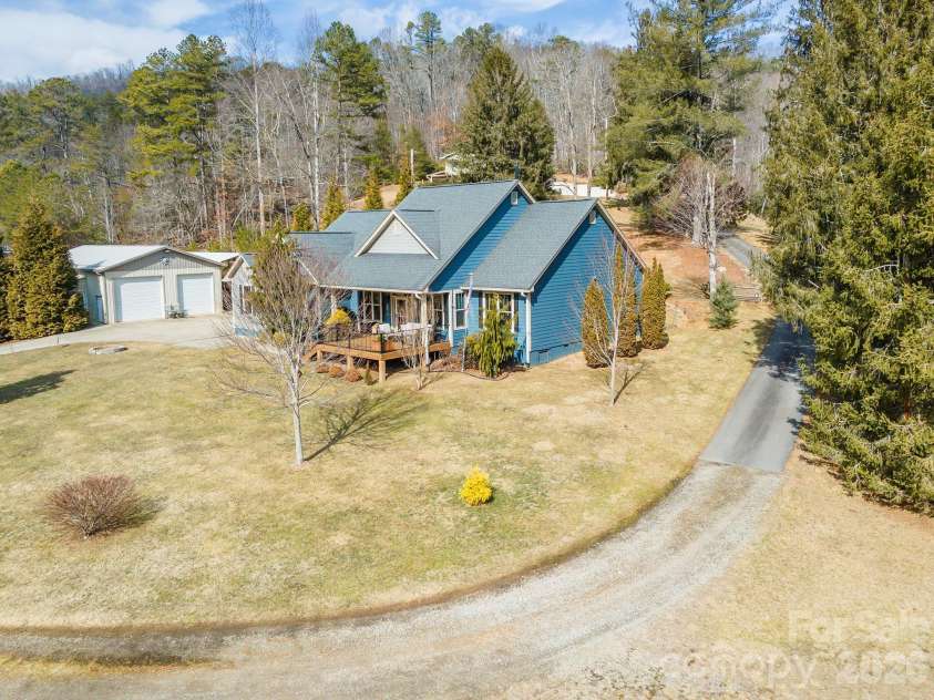18 Hoye Lane, Candler, NC 28715.  MLS# CAR4345280, YatesRealty ID 26294. Home with Garage