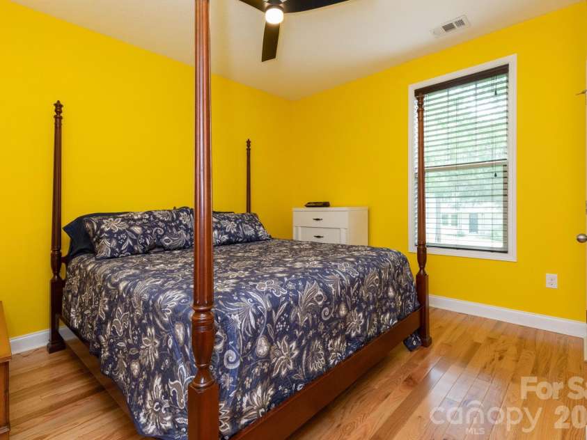 18 Hoye Lane, Candler, NC 28715.  MLS# CAR4345280, YatesRealty ID 26294. Second Bedroom