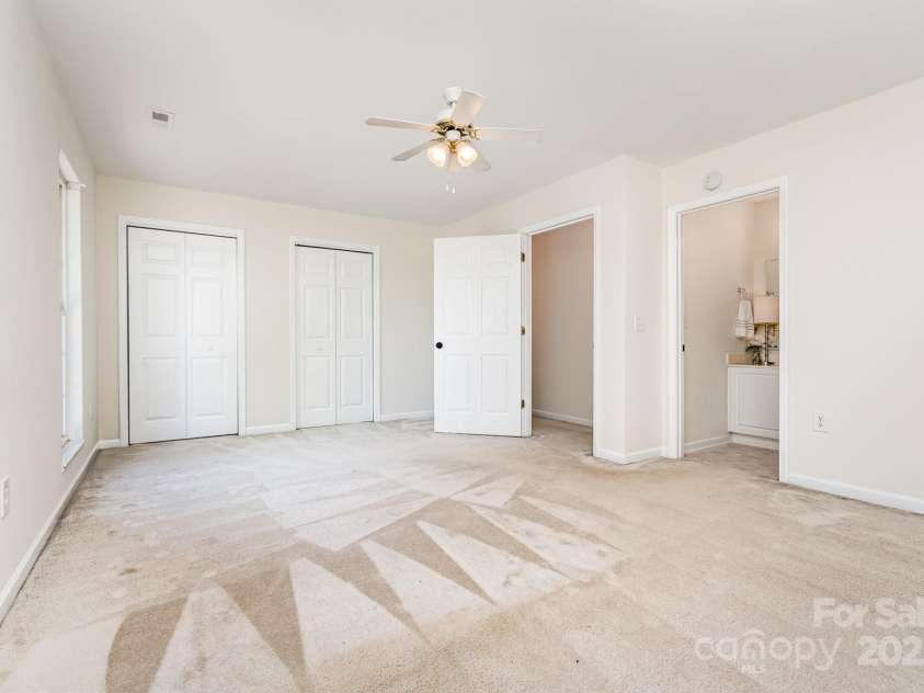 28 Ridgestone Circle, Mauldin, SC 29662.  MLS# CAR4273680, YatesRealty ID 26294. 