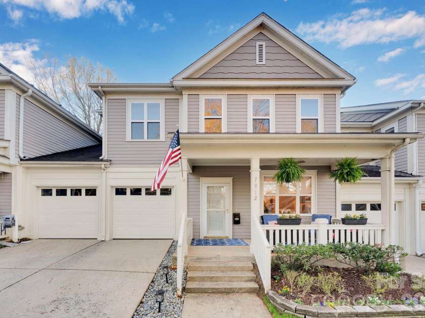 7912 Village Harbor Drive, Cornelius, NC 28031.  MLS# CAR4356040, YatesRealty ID 26296. 