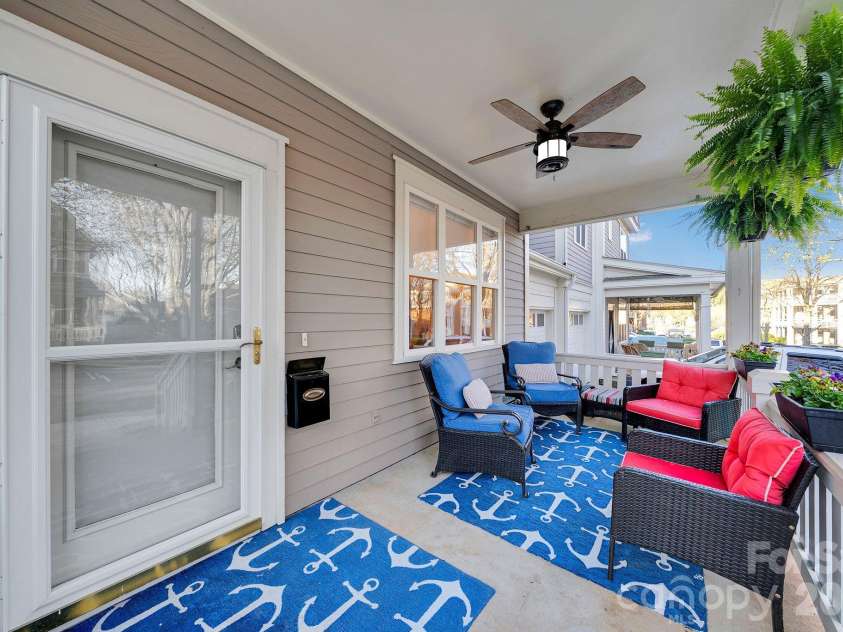 7912 Village Harbor Drive, Cornelius, NC 28031.  MLS# CAR4356040, YatesRealty ID 26296. 