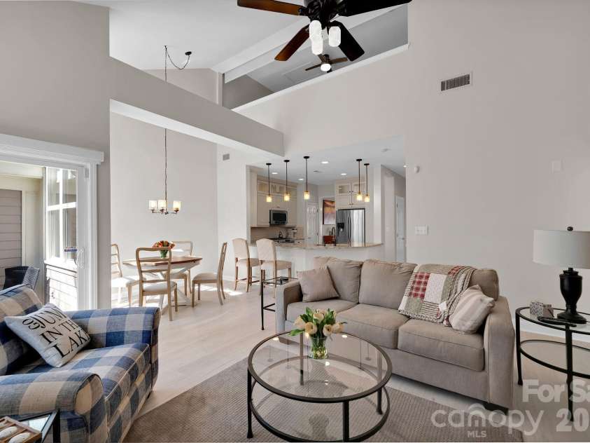 7912 Village Harbor Drive, Cornelius, NC 28031.  MLS# CAR4356040, YatesRealty ID 26296. 