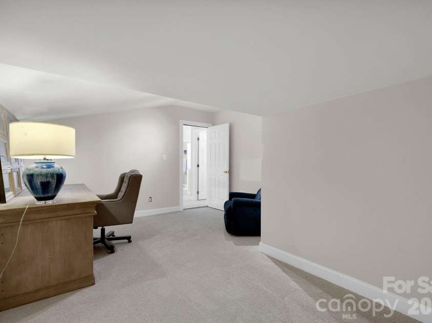 7912 Village Harbor Drive, Cornelius, NC 28031.  MLS# CAR4356040, YatesRealty ID 26296. 