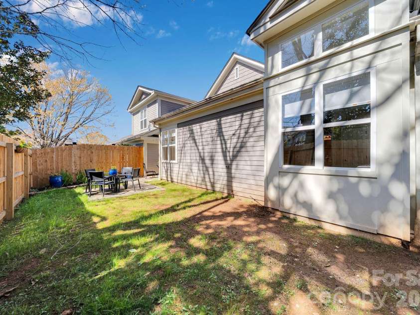 7912 Village Harbor Drive, Cornelius, NC 28031.  MLS# CAR4356040, YatesRealty ID 26296. 