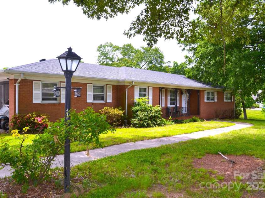 405 Wesley Heights Drive, Albemarle, NC 28001.  MLS# CAR4272842, YatesRealty ID 263. 