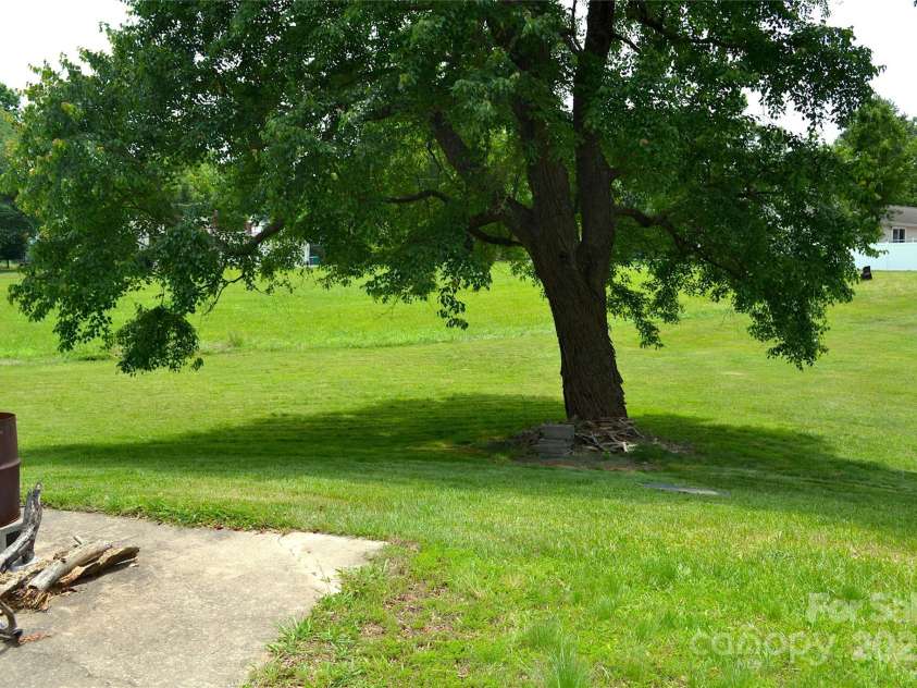 405 Wesley Heights Drive, Albemarle, NC 28001.  MLS# CAR4272842, YatesRealty ID 263. 