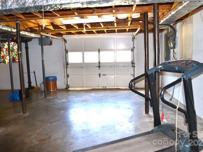 405 Wesley Heights Drive, Albemarle, NC 28001.  MLS# CAR4272842, YatesRealty ID 263. Basement garage