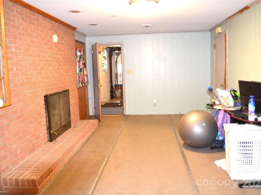 405 Wesley Heights Drive, Albemarle, NC 28001.  MLS# CAR4272842, YatesRealty ID 263. Basement living area
