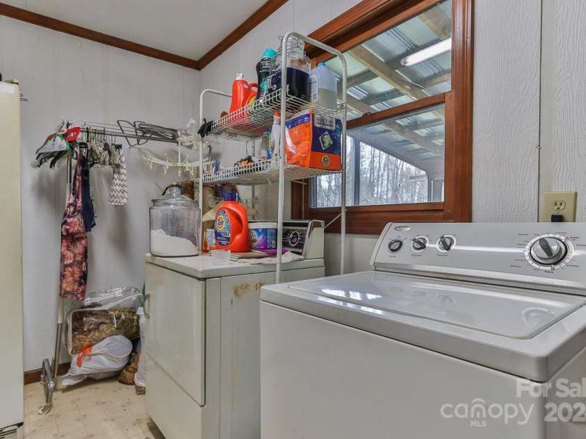 225 Frye Heights, Taylorsville, NC 28681.  MLS# CAR4182263, YatesRealty ID 2630. Laundry
