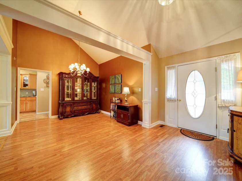 2547 Bill Thompson Road, Lancaster, SC 29720.  MLS# CAR4254372, YatesRealty ID 26300. 