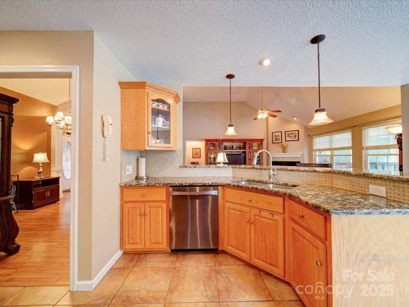 2547 Bill Thompson Road, Lancaster, SC 29720.  MLS# CAR4254372, YatesRealty ID 26300. 