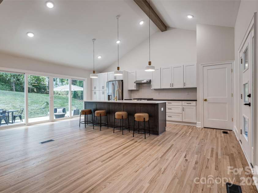 2346 Orton Street, Charlotte, NC 28208.  MLS# CAR4276653, YatesRealty ID 26303. 
