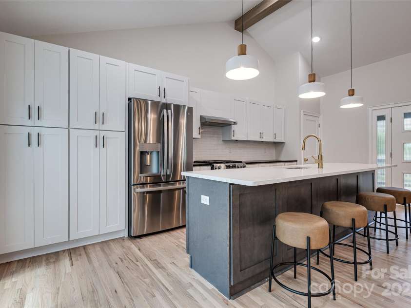 2346 Orton Street, Charlotte, NC 28208.  MLS# CAR4276653, YatesRealty ID 26303. 