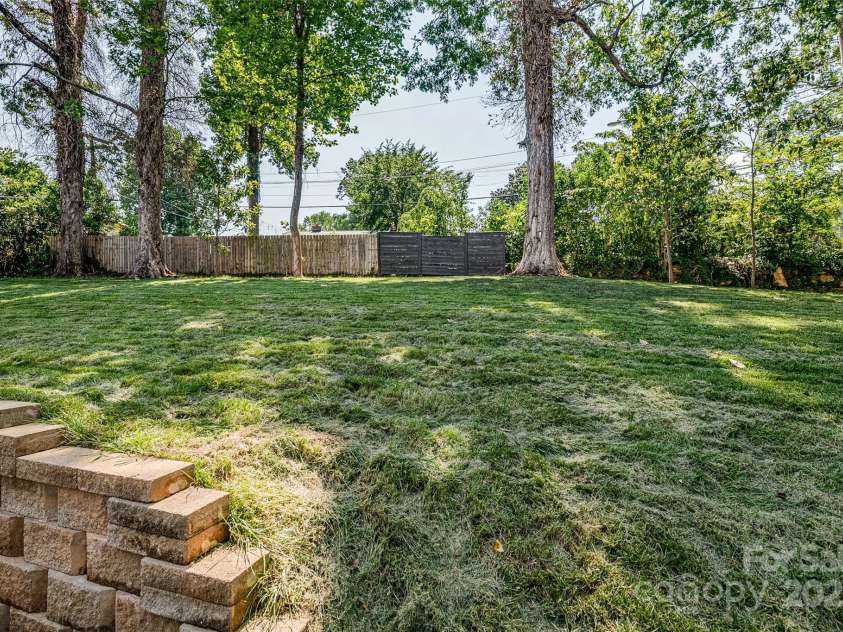 2346 Orton Street, Charlotte, NC 28208.  MLS# CAR4276653, YatesRealty ID 26303. 