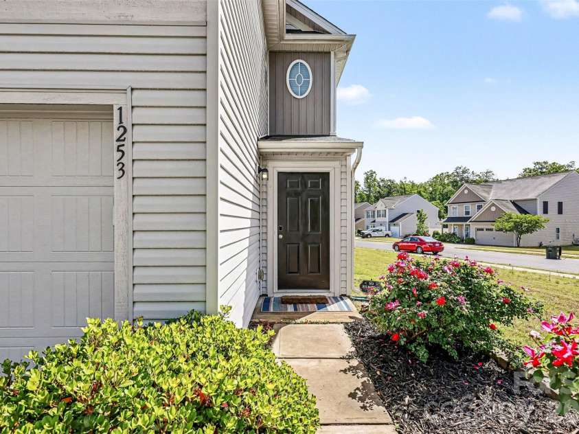 1253 Ettrick Avenue, Rock Hill, SC 29732.  MLS# CAR4377062, YatesRealty ID 26305. 