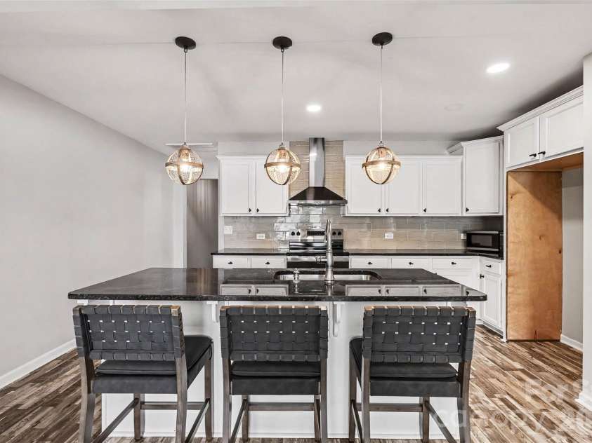 1253 Ettrick Avenue, Rock Hill, SC 29732.  MLS# CAR4377062, YatesRealty ID 26305. 