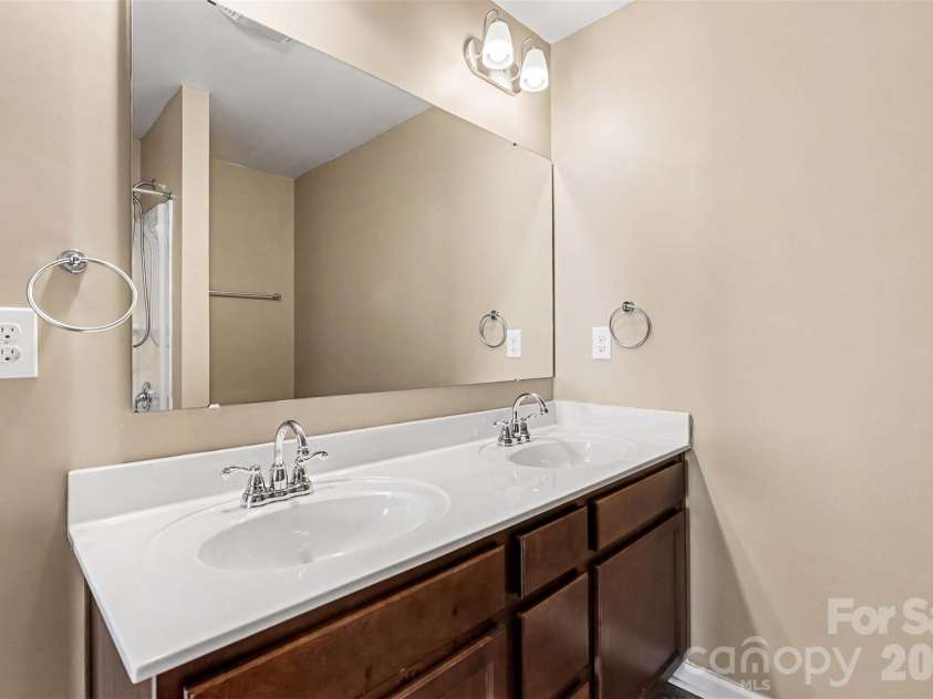 1253 Ettrick Avenue, Rock Hill, SC 29732.  MLS# CAR4377062, YatesRealty ID 26305. 