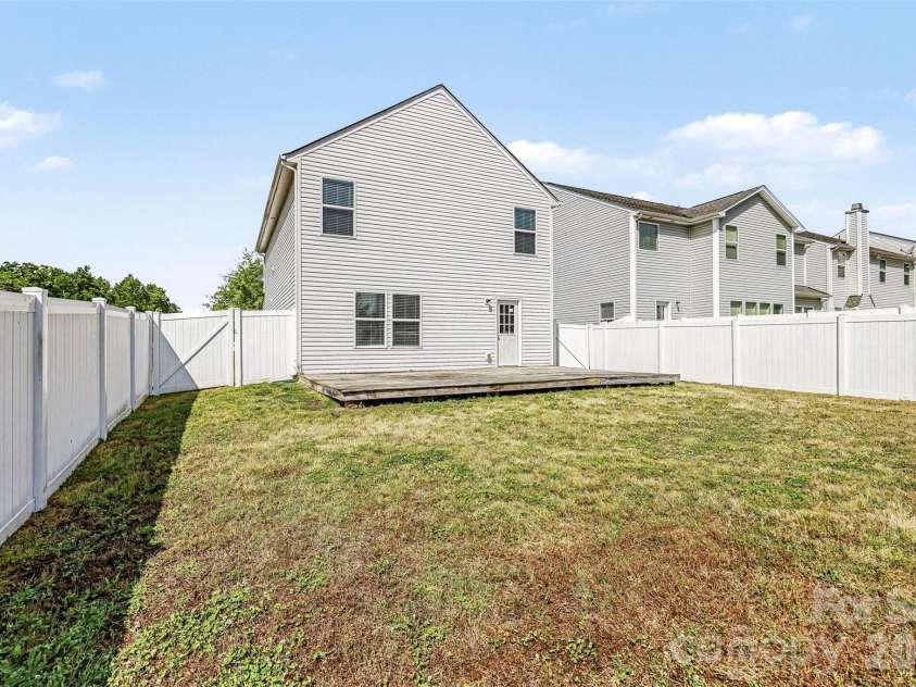 1253 Ettrick Avenue, Rock Hill, SC 29732.  MLS# CAR4377062, YatesRealty ID 26305. 
