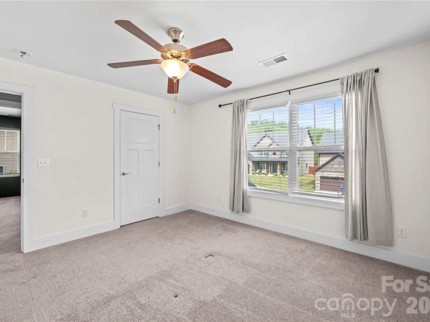 4 Henbit Way, Arden, NC 28704.  MLS# CAR4379562, YatesRealty ID 26306. 