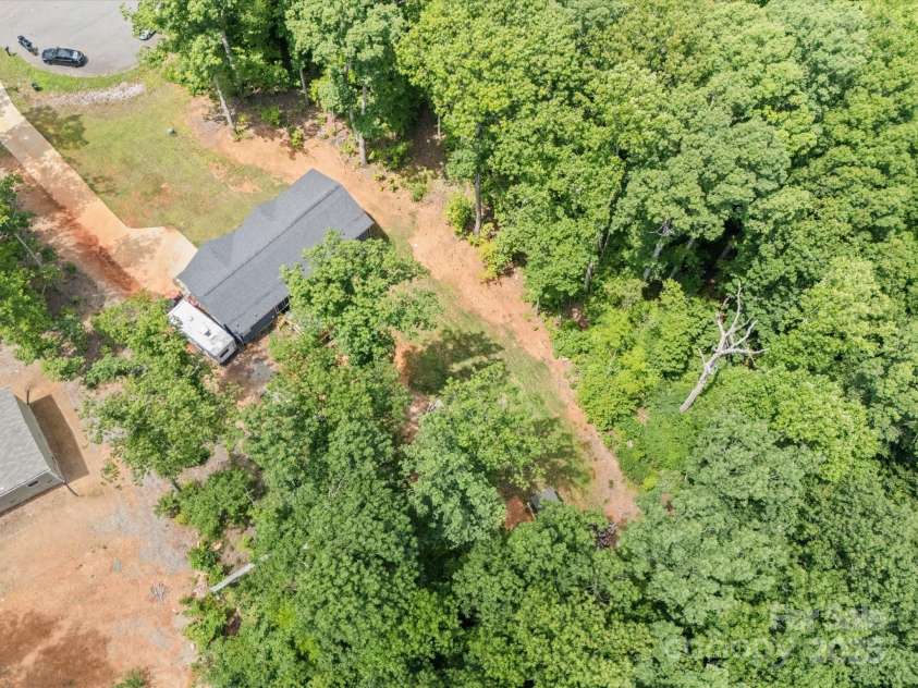 601 Lhasa Apso Lane, Iron Station, NC 28080.  MLS# CAR4278177, YatesRealty ID 26307. 