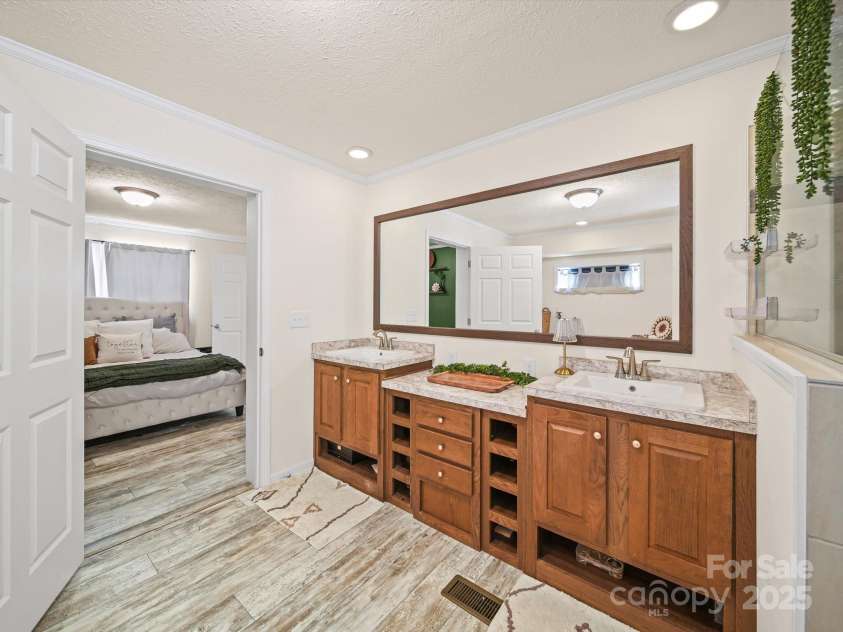 601 Lhasa Apso Lane, Iron Station, NC 28080.  MLS# CAR4278177, YatesRealty ID 26307. 