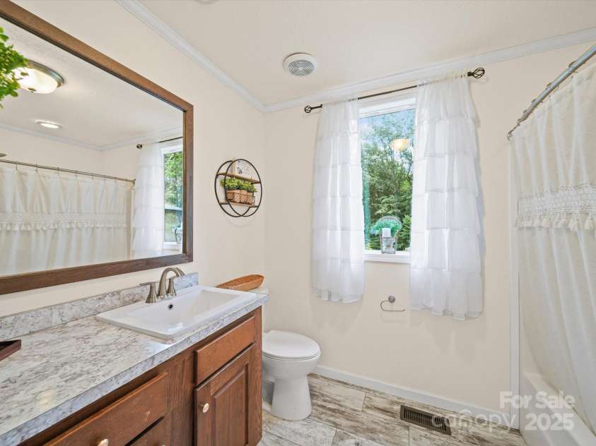 601 Lhasa Apso Lane, Iron Station, NC 28080.  MLS# CAR4278177, YatesRealty ID 26307. 