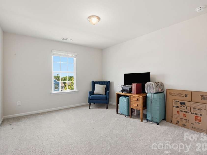 16732 Cozy Cove Road, Charlotte, NC 28278.  MLS# CAR4382476, YatesRealty ID 26308. 3rd bedroom