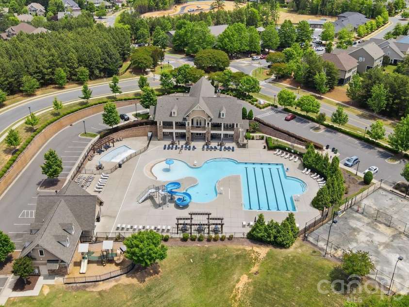 16732 Cozy Cove Road, Charlotte, NC 28278.  MLS# CAR4382476, YatesRealty ID 26308. 